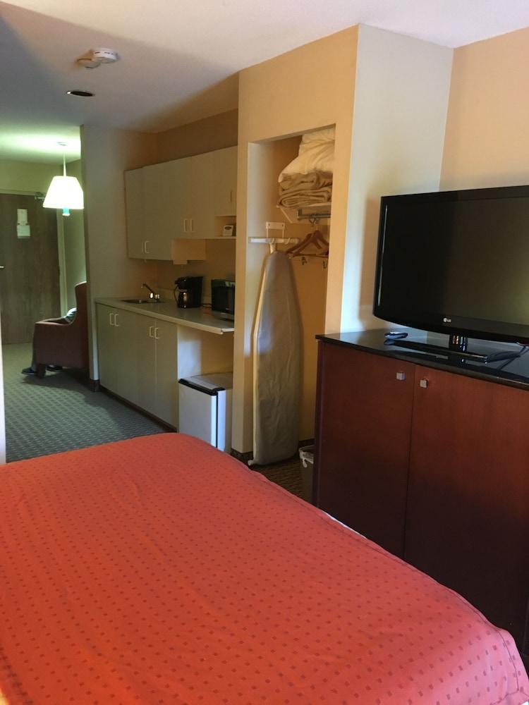 Best Value Inn & Suites Паррі-Саунд Екстер'єр фото